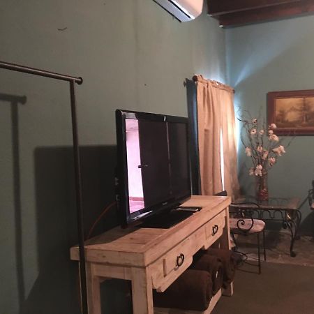 Hostal Dona Carlota Hotel Cuatrociénegas de Carranza Buitenkant foto